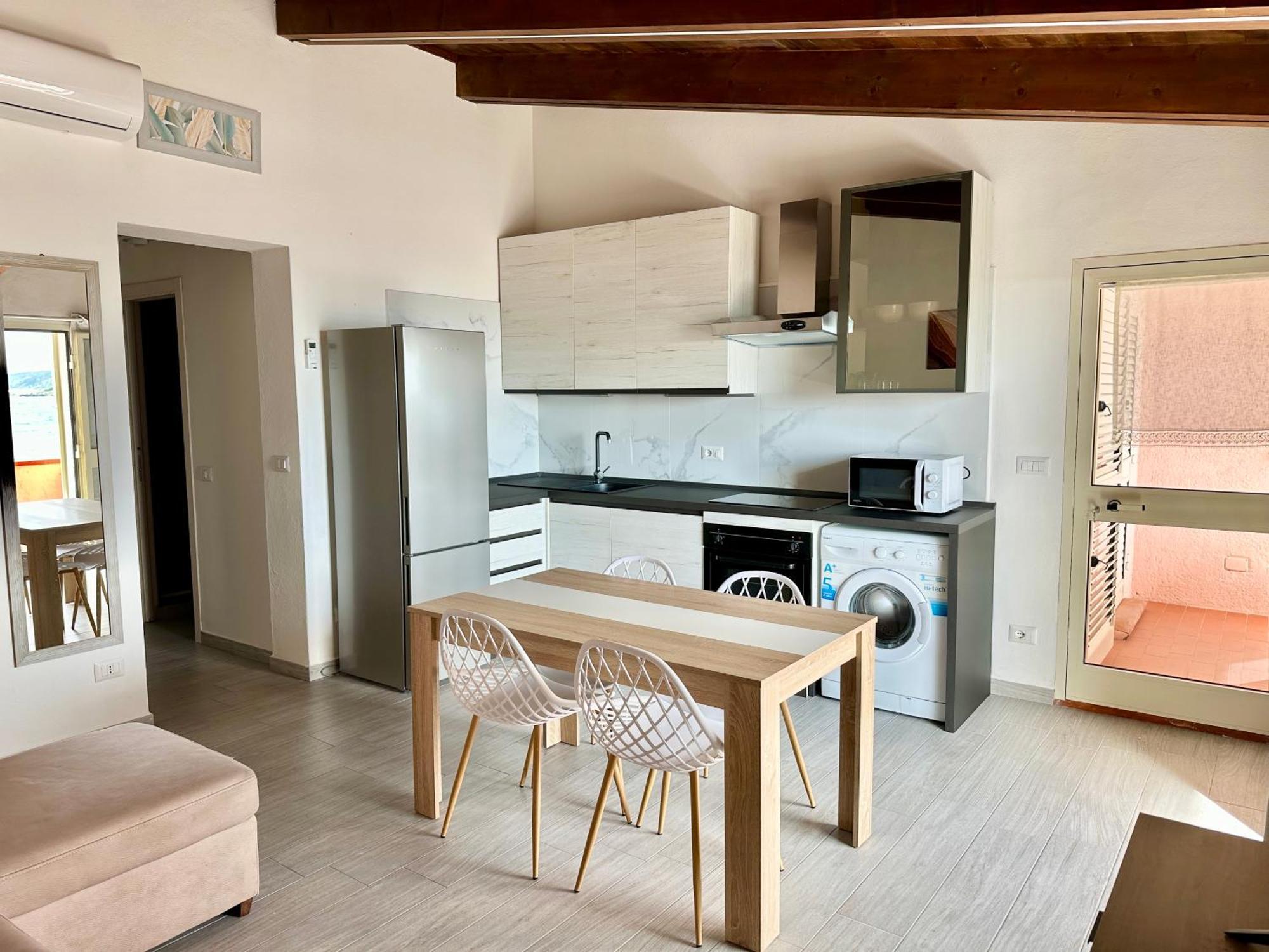 Approdo Apartments อิโซลา โรสซา ภายนอก รูปภาพ